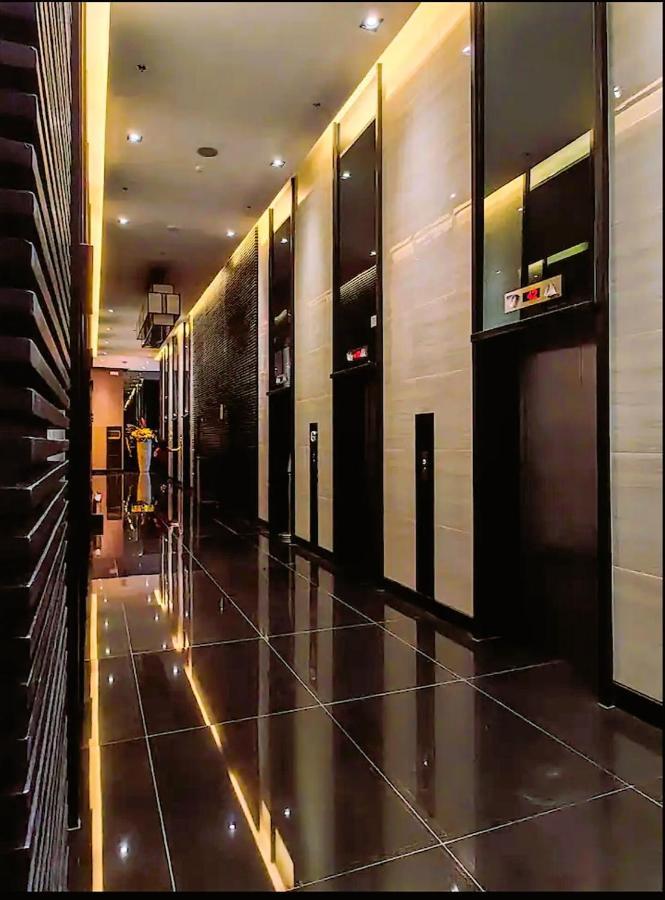 Air Residences Condominium Deluxe Manilla Buitenkant foto