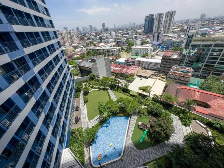 Air Residences Condominium Deluxe Manilla Buitenkant foto
